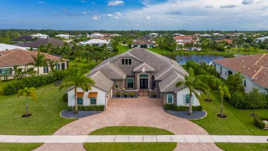 8310 SE Pennock Trl, Jupiter, Florida 33458, USA