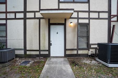 West Palm Beach, Florida 33417, USA