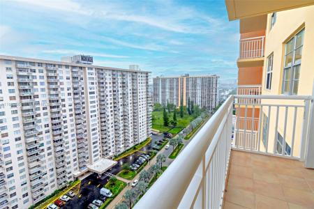 251 174th St 2012, Sunny Isles Beach, Florida 33160, USA