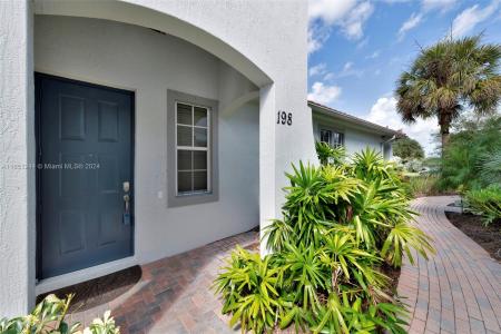 198 Evergrene Pkwy 17-A, Palm Beach Gardens, Florida 33410, USA