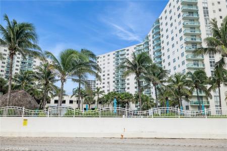 3801 S Ocean Dr 2Y, Hollywood, Florida 33019, USA