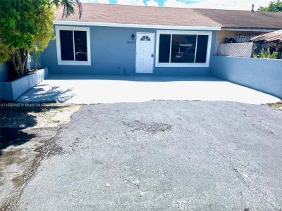 18607 NW 45th Ave, Miami Gardens, Florida 33055, USA