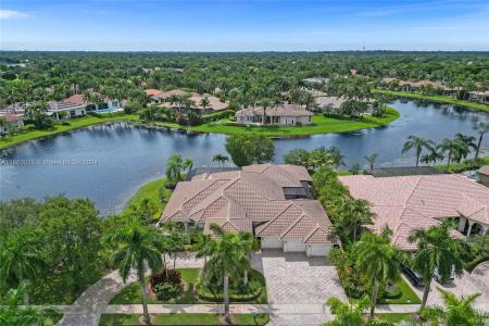 2496 Provence Cir, Weston, Florida 33327, USA