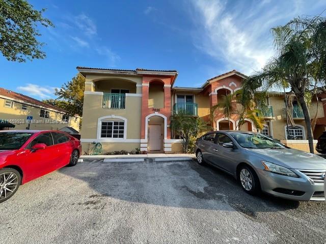 7035 NW 173rd Dr 1601, Hialeah, 佛羅里達州 33015, 美國