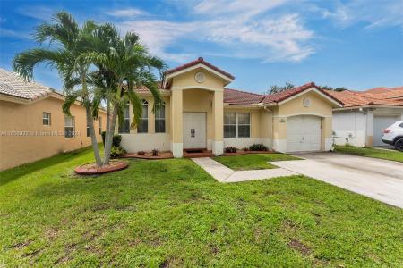 14066 S Cypress Cove Cir, Davie, Florida 33325, USA