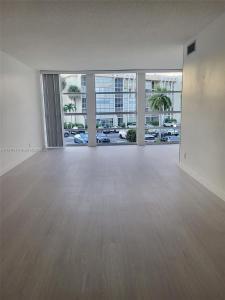 501 Three Islands Blvd 204, Hallandale Beach, Florida 33009, USA