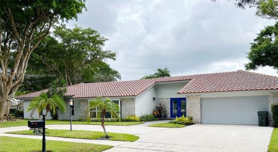 2095 NW 30th Rd, Boca Raton, Florida 33431, USA