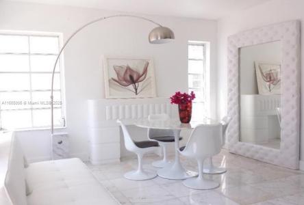 801 8th St 101, Miami Beach, Florida 33139, USA