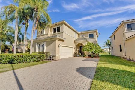19427 SW 65th St, Pembroke Pines, Florida 33332, USA