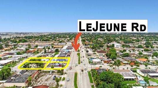 4264 E 8 CT, Hialeah, FL 33013