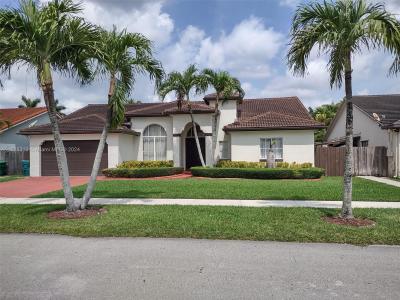 15351 SW 114th Ter, Miami, Florida 33196, USA