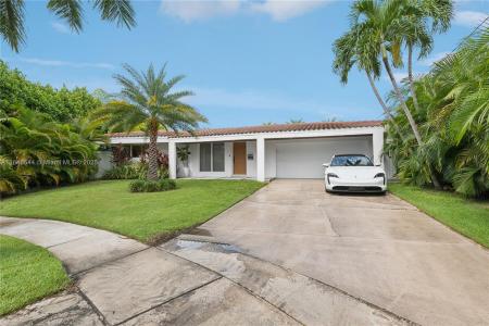 12910 Auralia Rd, North Miami, Florida 33181, USA