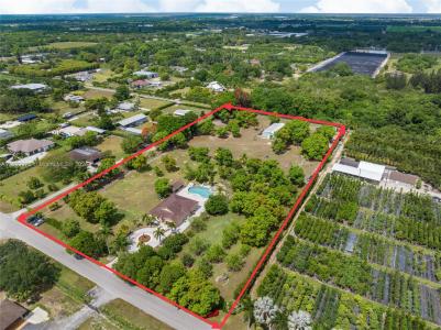 24350 SW 192nd Ave, Miami, Florida 33031, USA