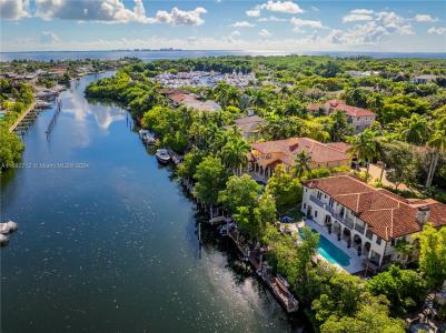 285 Carabela Ct, Coral Gables, Florida 33143, USA