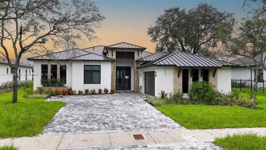 7346 SW 72nd Pl, Miami, Florida 33143, USA