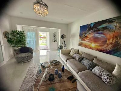 Miami Beach, Florida 33141, USA