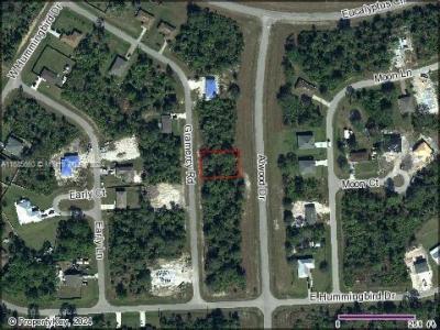 5009 Gramercy Rd, La Belle, FL 33935