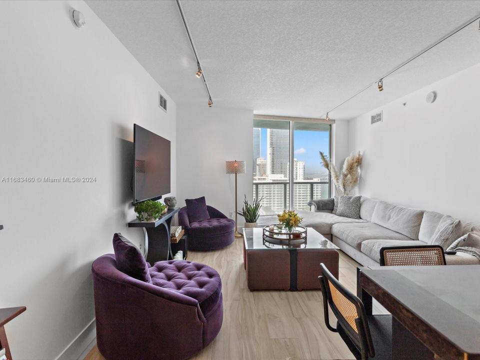 1900 N Bayshore Dr 1704, Miami, FL 33132