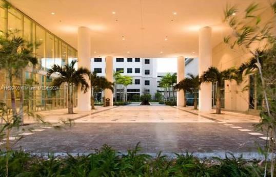 20900 NE 30th Ave 404-405, Aventura, FL 33180