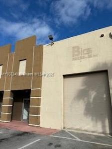 Hialeah Gardens, FL 33018