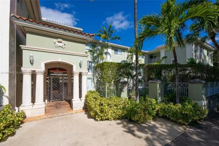 45 Antilla Ave 2C, Coral Gables, Florida 33134, USA