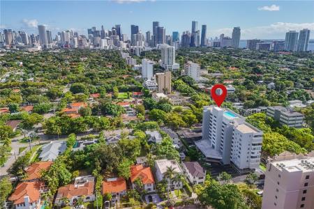 2950 SW 3rd Ave 3G, Miami, Florida 33129, USA