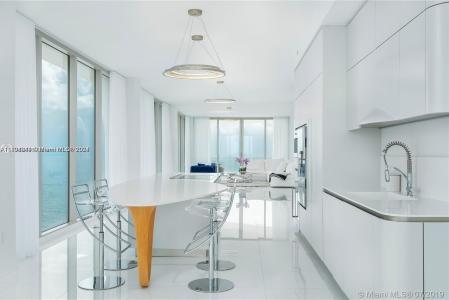16901 Collins Ave 1905, Sunny Isles Beach, Florida 33160, USA