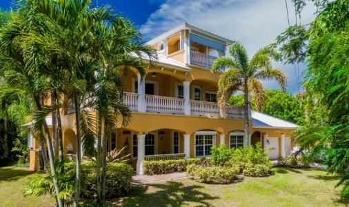 8053 S Indian River Drive, Fort Pierce, Florida 34982