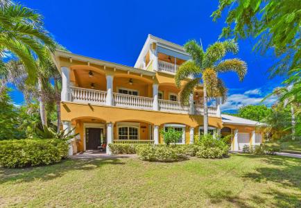 8073 S Indian River Drive, Fort Pierce, Florida 34982