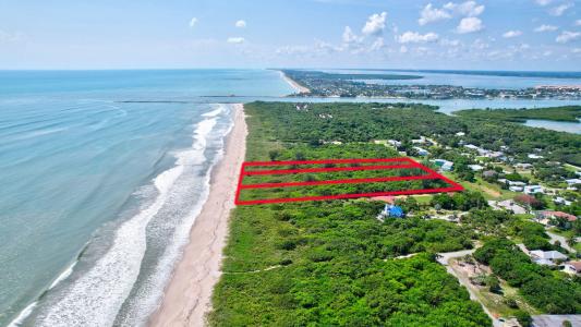 Tamarind Drive, Hutchinson Island, Florida 34949