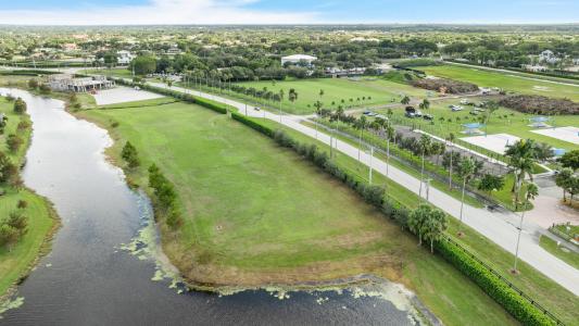 2970 Greenbriar Boulevard, Wellington, Florida 33414