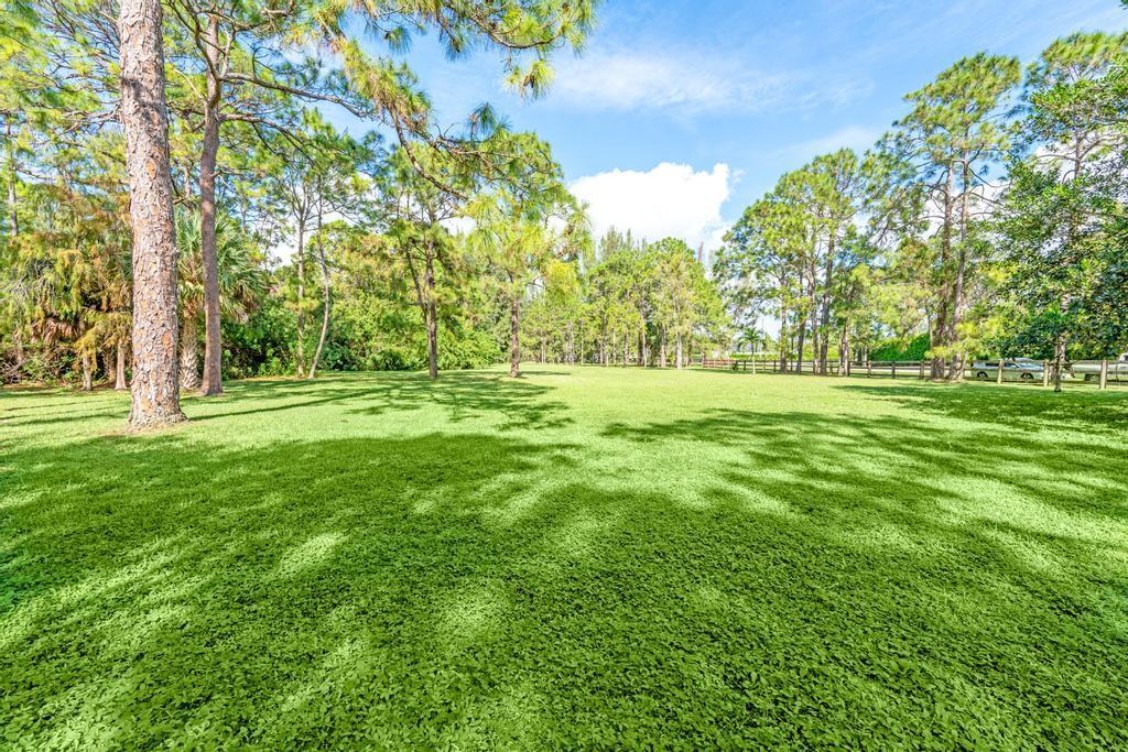 5405 Duckweed Road, Wellington, Florida 33449