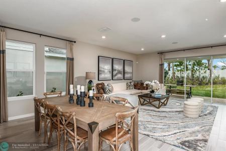 469 SE RANCH OAK CIRCLE, Veranda Oaks, Port St Lucie, フロリダ 34984, アメリカ合衆国