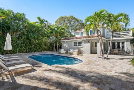 820 Palm Trail, Delray Beach, Florida 33483