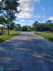 NW 13th St, Pompano Beach, Florida 33069