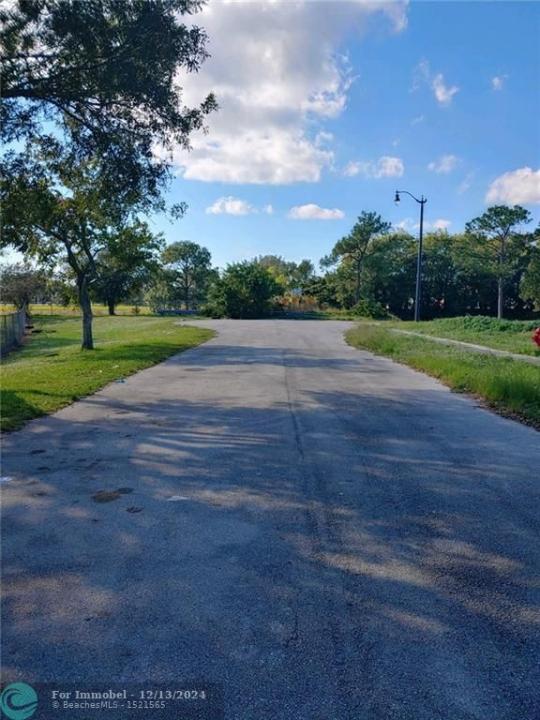 NW 13th St, Pompano Beach, Florida 33069