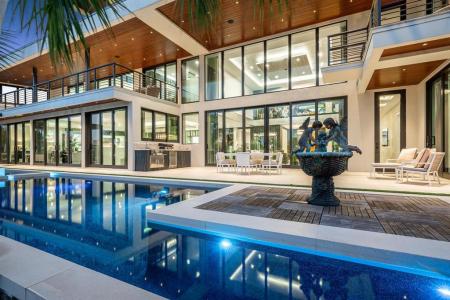 600 5th Key Dr, Fort Lauderdale, Florida 33304