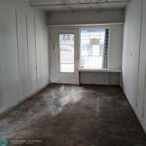 33 N Federal Highway, Dania Beach, Florida 33004