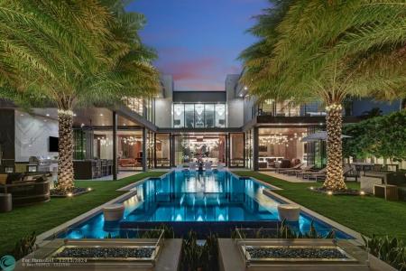 671 Middle River Dr, Fort Lauderdale, Florida 33304