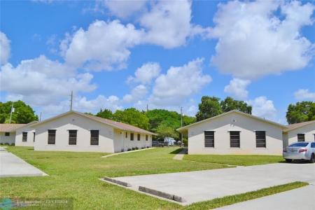 5907 N Tyler, Hollywood, Floride 33021, États-Unis