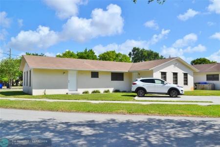 5907 N Tyler, Hollywood, Floride 33021, États-Unis