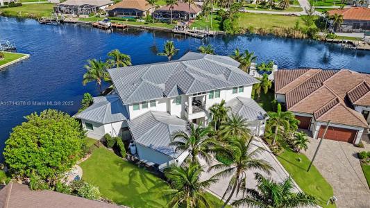 2801 SW 39th TER, Cape Coral, FL 33914