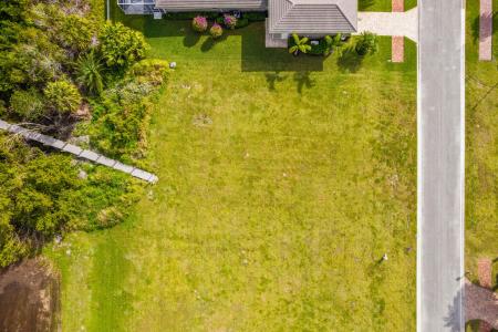 206 SE Fiore Bello, RIVELLA, Port Saint Lucie, Florida 34952