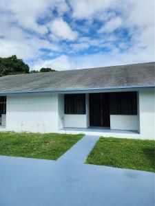 10201 SW 175th St 2, Miami, Florida 33157, USA