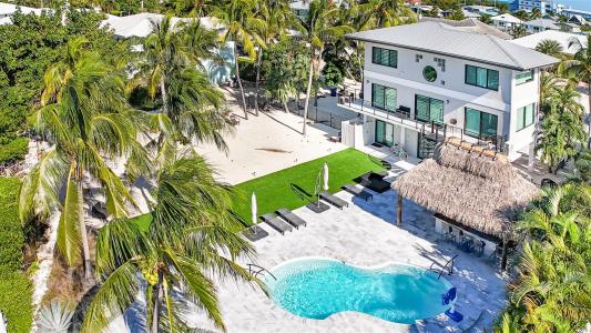 125 Mockingbird Ln, Marathon, Florida 33050, USA