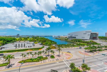 900 Biscayne Blvd 707, Miami, Florida 33132, USA