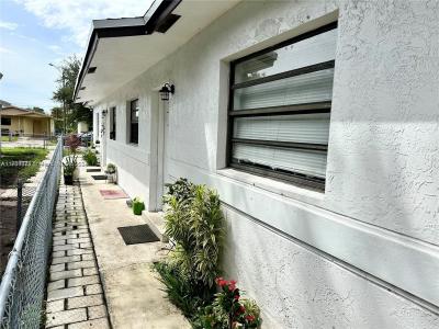 2245 Cody St 1, Hollywood, Florida 33020, USA