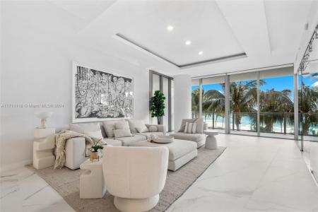 2200 N Ocean Blvd S303, Fort Lauderdale, Florida 33305, USA