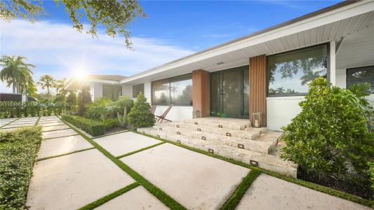 105 NE 18th St, Homestead, Florida 33030, USA