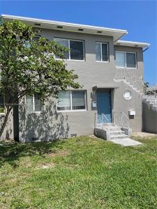 9011 NE 2nd Ave DN, El Portal, FL 33138